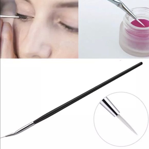 PRO Red Glitter Eyeliner Brush - Picture 4 of 8